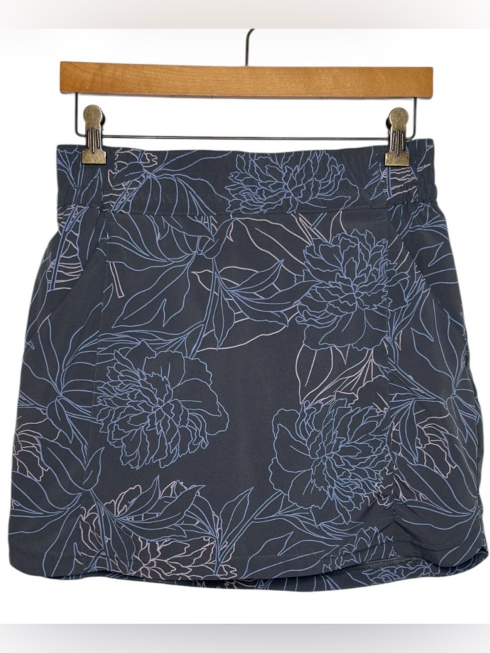 Columbia Skort Grey with Pink & Blue Floral Sz Small